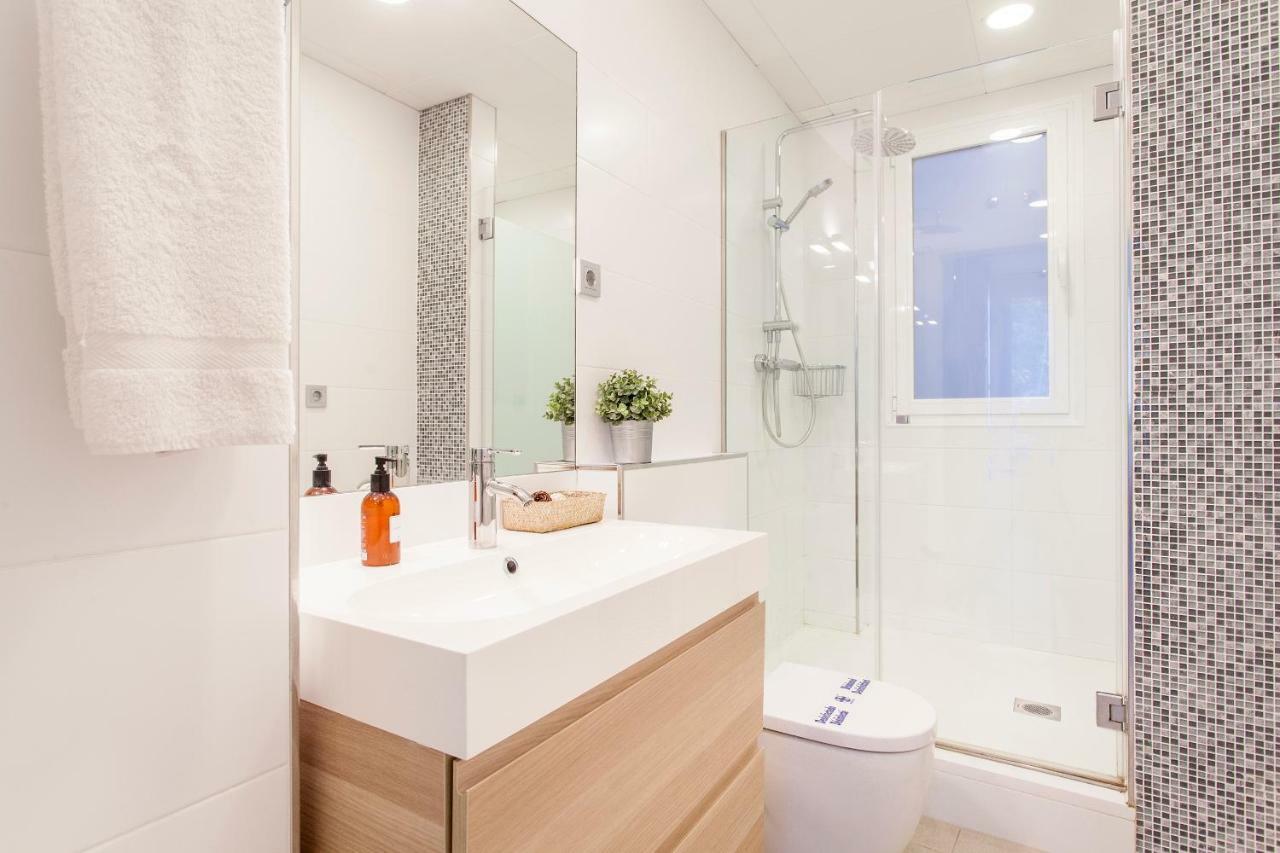 G&V Apartments Close To Center Валенсия Екстериор снимка