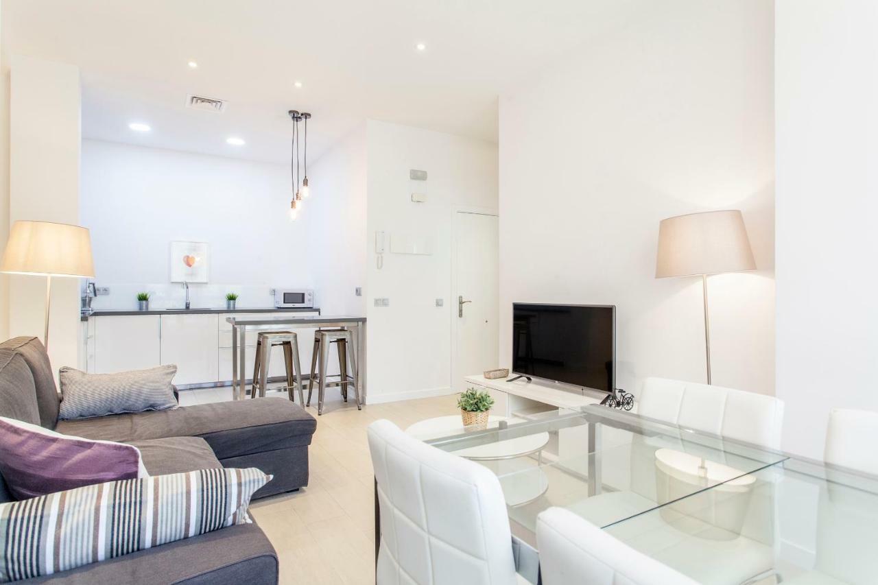 G&V Apartments Close To Center Валенсия Екстериор снимка