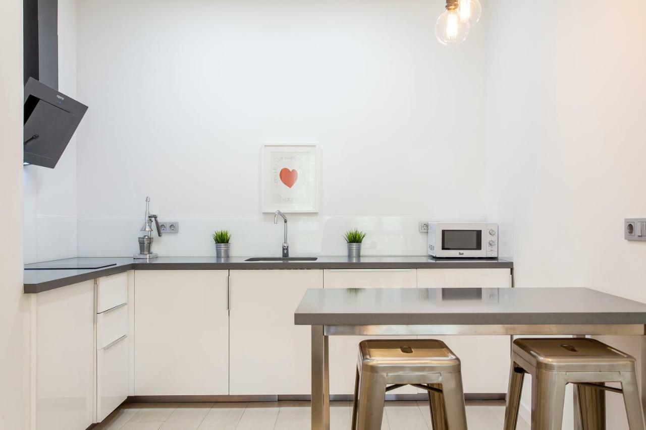 G&V Apartments Close To Center Валенсия Екстериор снимка